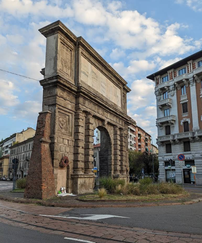 2019 – Sottofondo isolante a secco e impianto radiante a bassissimo spessore LeoBodner Radiant15 per un attico su due livelli in centro a Milano
